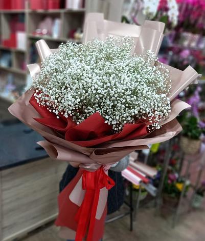 Букет цветов из: Гипсофила в Нижнем Саянтуе