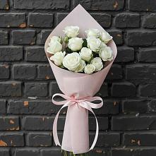 Букет цветов из:  Розы #REPLACE_PRED# Нижнем Саянтуе